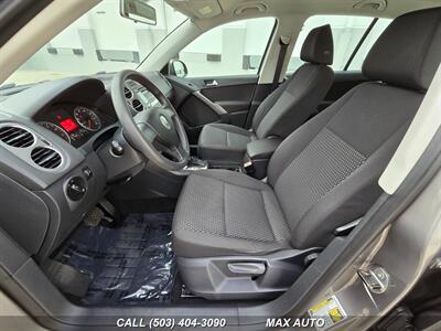 2009 Volkswagen Tiguan S   - Photo 11 - Portland, OR 97211