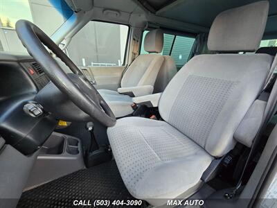 2002 Volkswagen EuroVan GLS   - Photo 13 - Portland, OR 97211