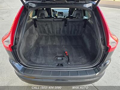 2013 Volvo XC60 T6   - Photo 18 - Portland, OR 97211