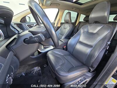 2013 Volvo XC60 T6   - Photo 12 - Portland, OR 97211