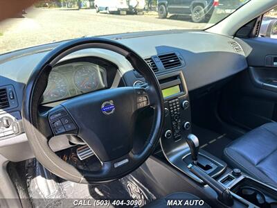 2011 Volvo C30 T5 R-Design   - Photo 2 - Portland, OR 97211