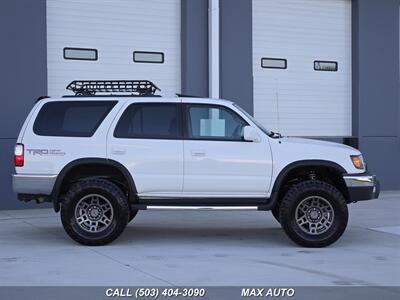 1999 Toyota 4Runner SR5 MANUAL 4WD   - Photo 9 - Portland, OR 97211