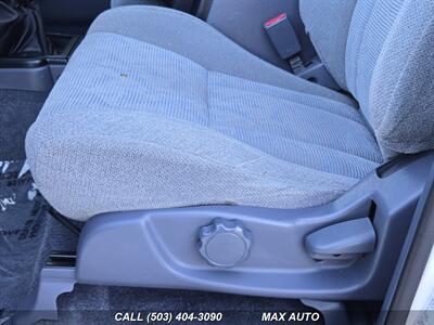 1999 Toyota 4Runner SR5 MANUAL 4WD   - Photo 16 - Portland, OR 97211