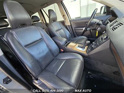 2011 Volvo XC90 3.2   - Photo 25 - Portland, OR 97211