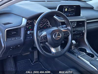 2022 Lexus RX 450h   - Photo 15 - Portland, OR 97211