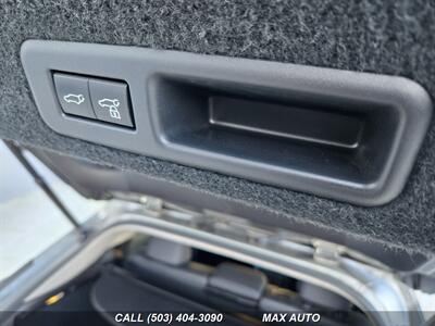 2022 Lexus RX 450h   - Photo 19 - Portland, OR 97211