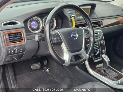 2013 Volvo XC70 T6   - Photo 14 - Portland, OR 97211