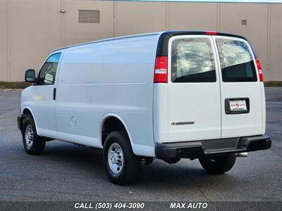 2022 Chevrolet Express 2500   - Photo 7 - Portland, OR 97211