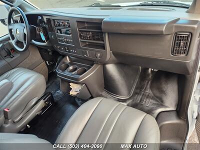 2022 Chevrolet Express 2500   - Photo 2 - Portland, OR 97211