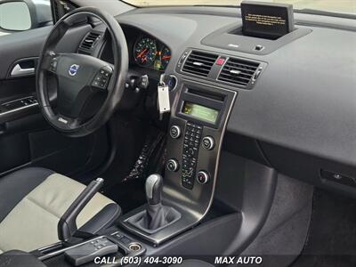 2009 Volvo C30 T5 R-Design   - Photo 22 - Portland, OR 97211