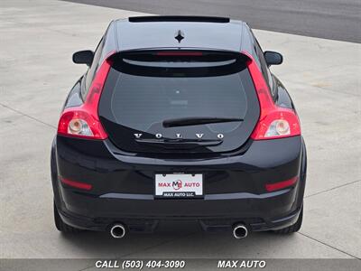 2011 Volvo C30 T5   - Photo 7 - Portland, OR 97211