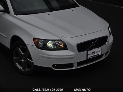 2006 Volvo V50 T5 AWD   - Photo 37 - Portland, OR 97211