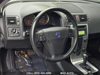 2006 Volvo V50 T5 AWD   - Photo 13 - Portland, OR 97211