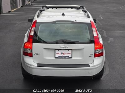 2006 Volvo V50 T5 AWD   - Photo 7 - Portland, OR 97211