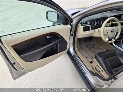 2012 Volvo XC70 3.2 AWD   - Photo 10 - Portland, OR 97211
