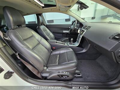 2011 Volvo C30 T5   - Photo 20 - Portland, OR 97211
