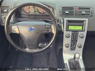 2011 Volvo C30 T5   - Photo 25 - Portland, OR 97211