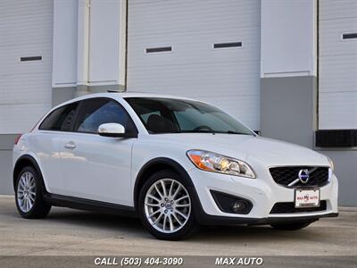 2011 Volvo C30 T5   - Photo 1 - Portland, OR 97211