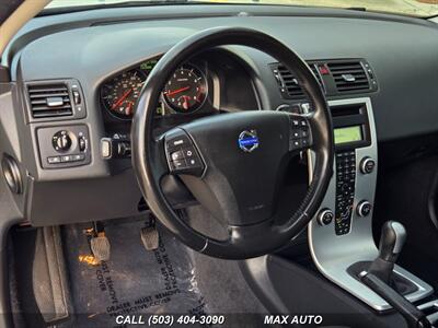2011 Volvo C30 T5   - Photo 14 - Portland, OR 97211