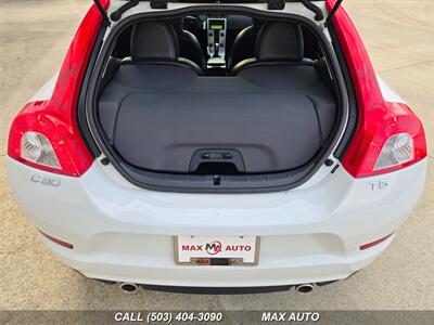 2011 Volvo C30 T5   - Photo 15 - Portland, OR 97211