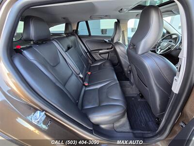2015 Volvo V60 Cross Country AWD T5 Platinum   - Photo 18 - Portland, OR 97211