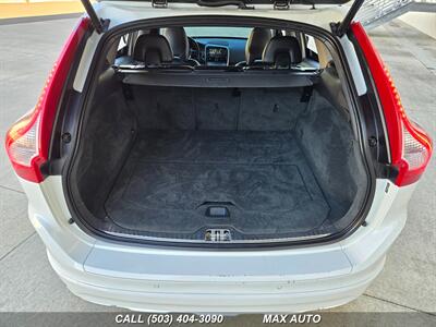 2015 Volvo XC60 T5 Platinum   - Photo 16 - Portland, OR 97211