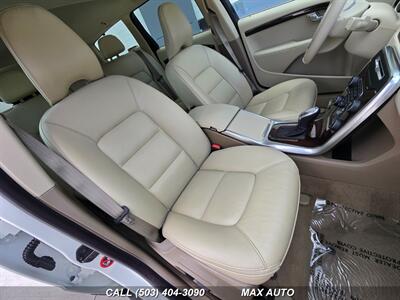2013 Volvo XC70 T6   - Photo 15 - Portland, OR 97211