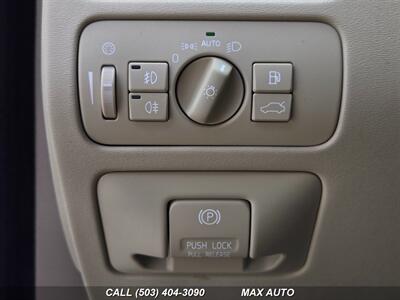 2013 Volvo XC70 T6   - Photo 32 - Portland, OR 97211