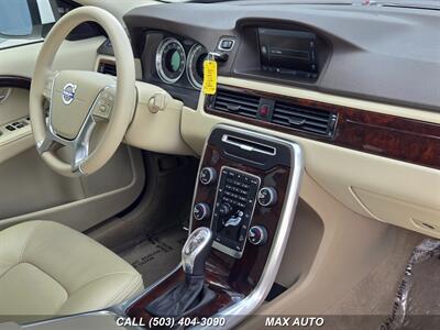 2013 Volvo XC70 T6   - Photo 18 - Portland, OR 97211