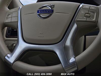 2013 Volvo XC70 T6   - Photo 39 - Portland, OR 97211