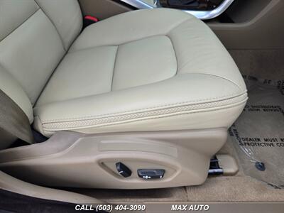 2013 Volvo XC70 T6   - Photo 16 - Portland, OR 97211