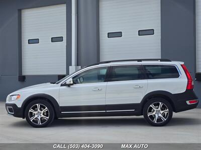 2013 Volvo XC70 T6   - Photo 22 - Portland, OR 97211