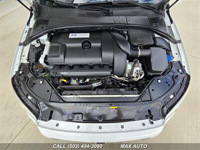 2013 Volvo XC70 T6   - Photo 41 - Portland, OR 97211