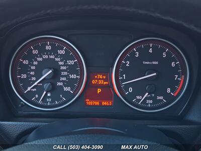 2011 BMW 328i   - Photo 32 - Portland, OR 97211
