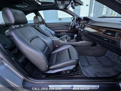 2011 BMW 328i   - Photo 18 - Portland, OR 97211