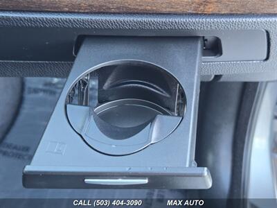 2011 BMW 328i   - Photo 23 - Portland, OR 97211
