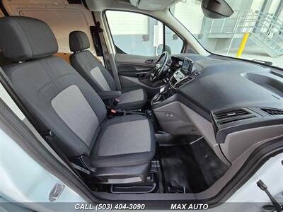 2020 Ford Transit Connect XL   - Photo 20 - Portland, OR 97211