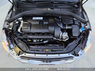 2012 Volvo XC60 T6   - Photo 25 - Portland, OR 97211