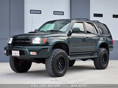 2001 Toyota 4Runner SR5   - Photo 4 - Portland, OR 97211