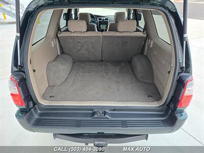 2001 Toyota 4Runner SR5   - Photo 16 - Portland, OR 97211