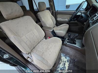 2001 Toyota 4Runner SR5   - Photo 20 - Portland, OR 97211