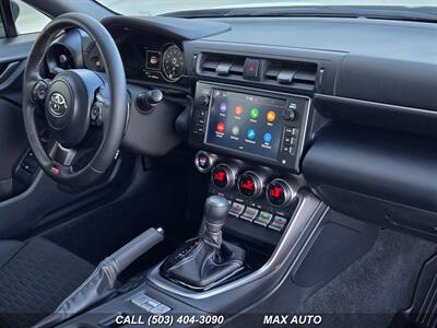 2024 Toyota GR86   - Photo 21 - Portland, OR 97211
