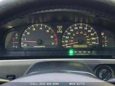 2002 Toyota 4Runner SR5   - Photo 28 - Portland, OR 97211