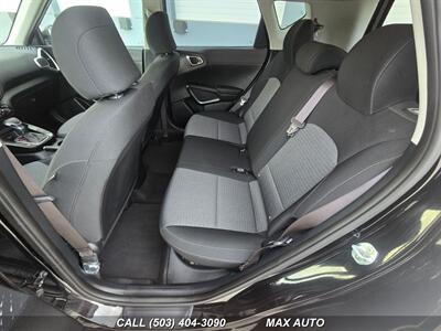 2021 Kia Soul S   - Photo 15 - Portland, OR 97211