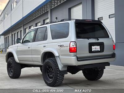 2001 Toyota 4Runner SR5   - Photo 6 - Portland, OR 97211