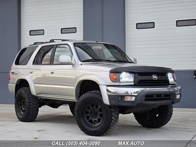 2001 Toyota 4Runner SR5  