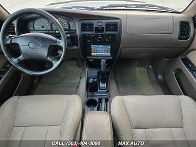 2001 Toyota 4Runner SR5   - Photo 22 - Portland, OR 97211