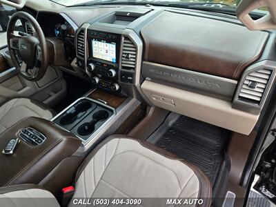 2019 Ford F-350 Super Duty LIMITED  Crew Cab 6.8FT - Photo 2 - Portland, OR 97211