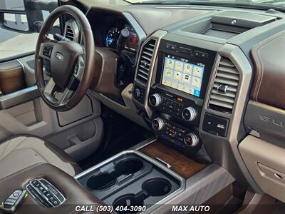 2019 Ford F-350 Super Duty LIMITED  Crew Cab 6.8FT - Photo 27 - Portland, OR 97211