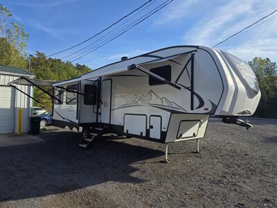 2022 Forest River East to West Tandara 320RL - Photo 1 - Waverly, TN 37185
